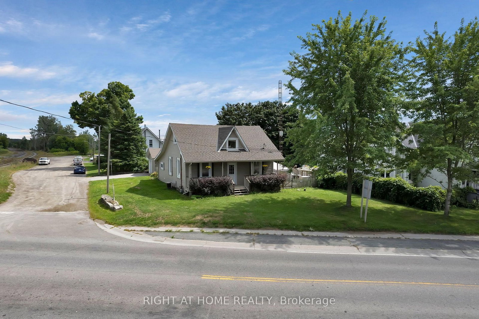 9495 Baldwin Street N • Whitby, ON photo 36