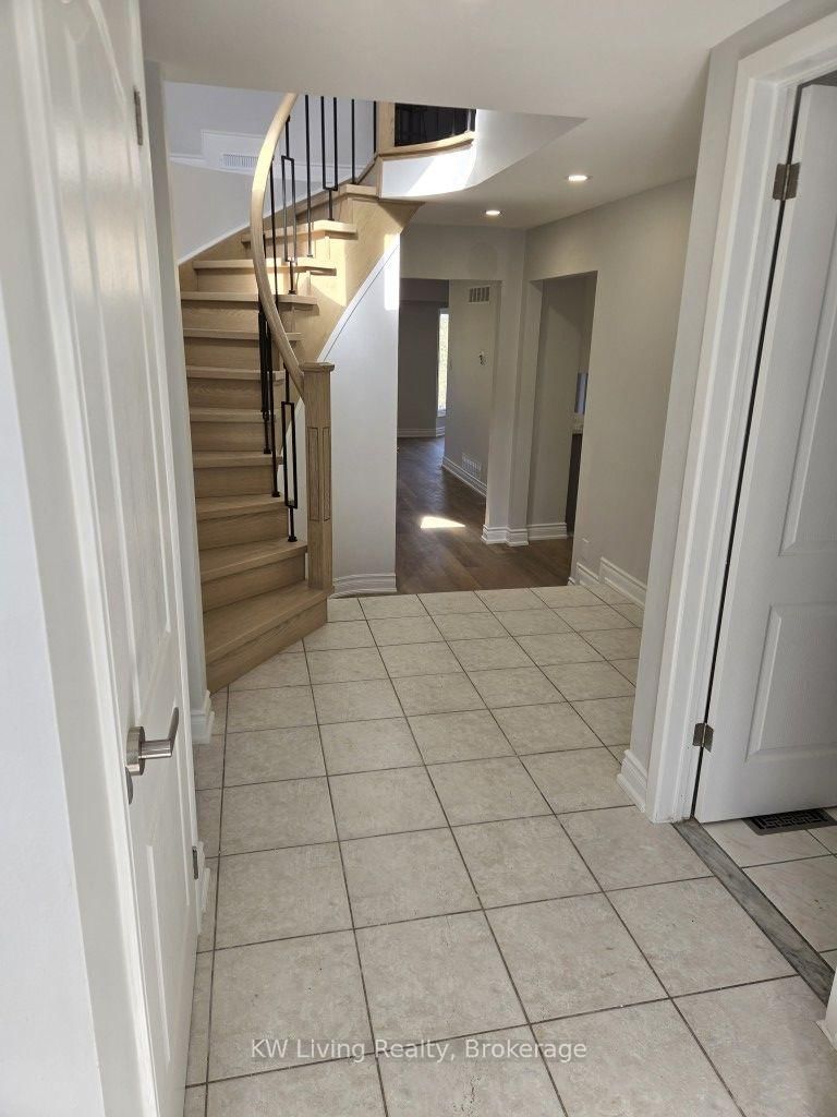 Main - 58 Roughfield Crescent