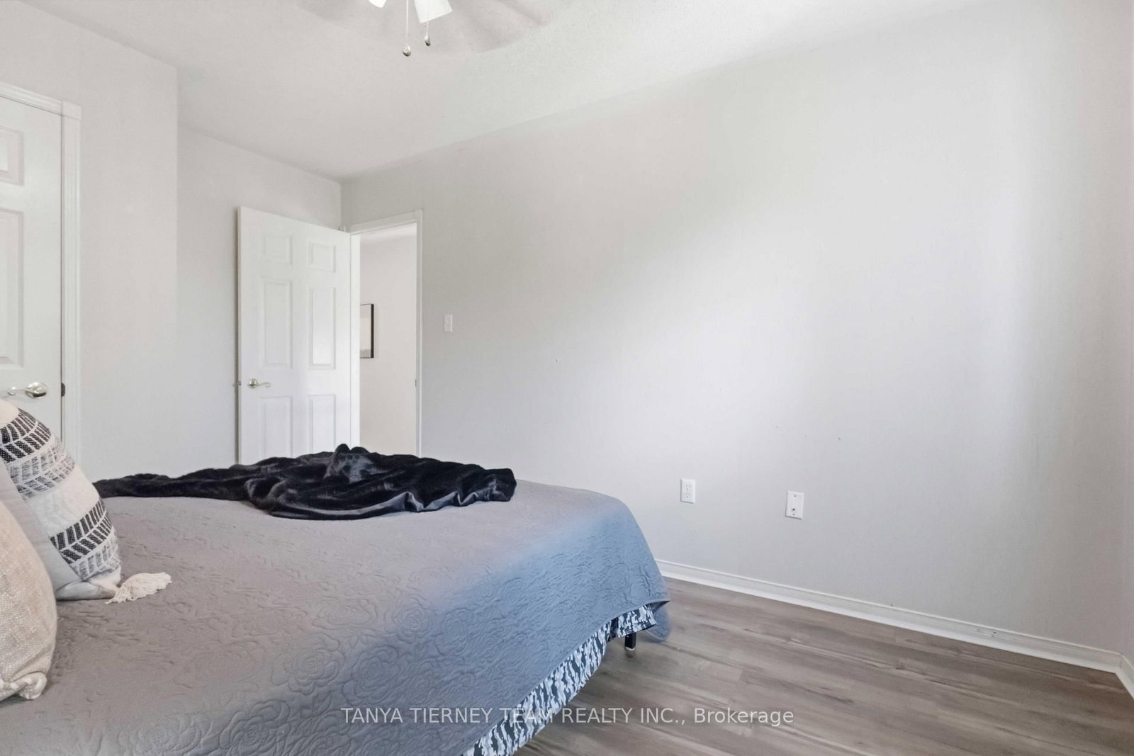 36 Zachary Place • Whitby, ON photo 39
