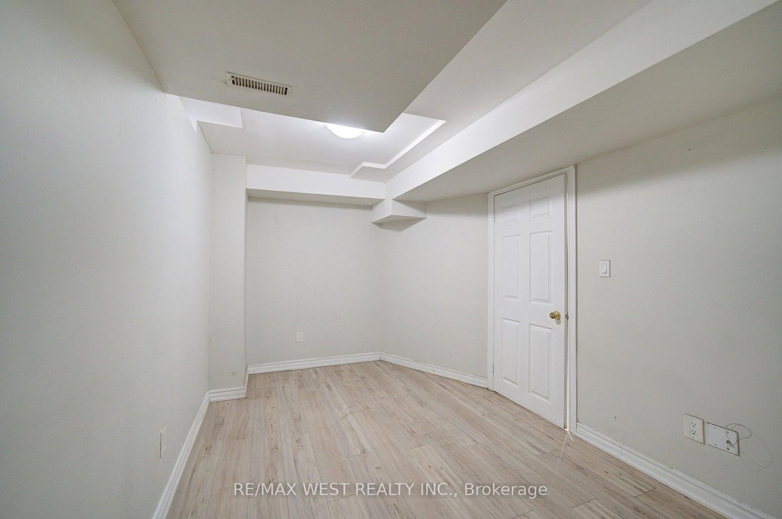 143 Allworth Crescent • Clarington, ON photo 24