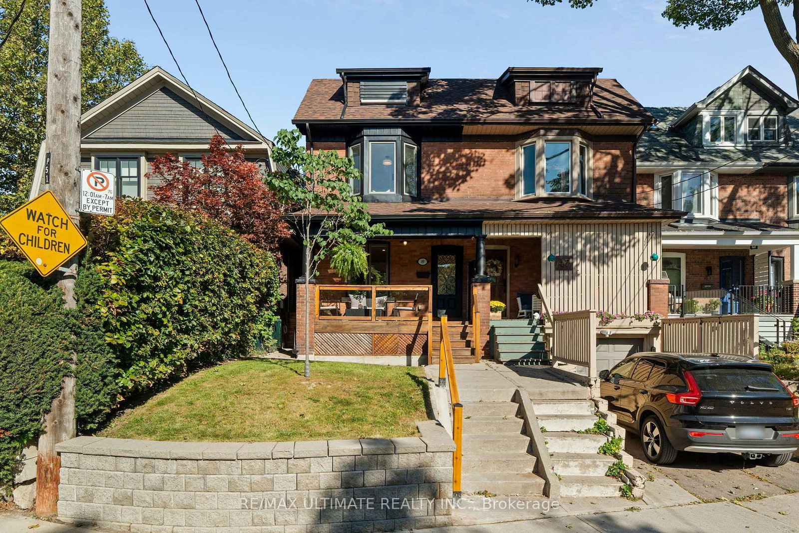 49 Ingham, Toronto, Ontario M4K 2W6