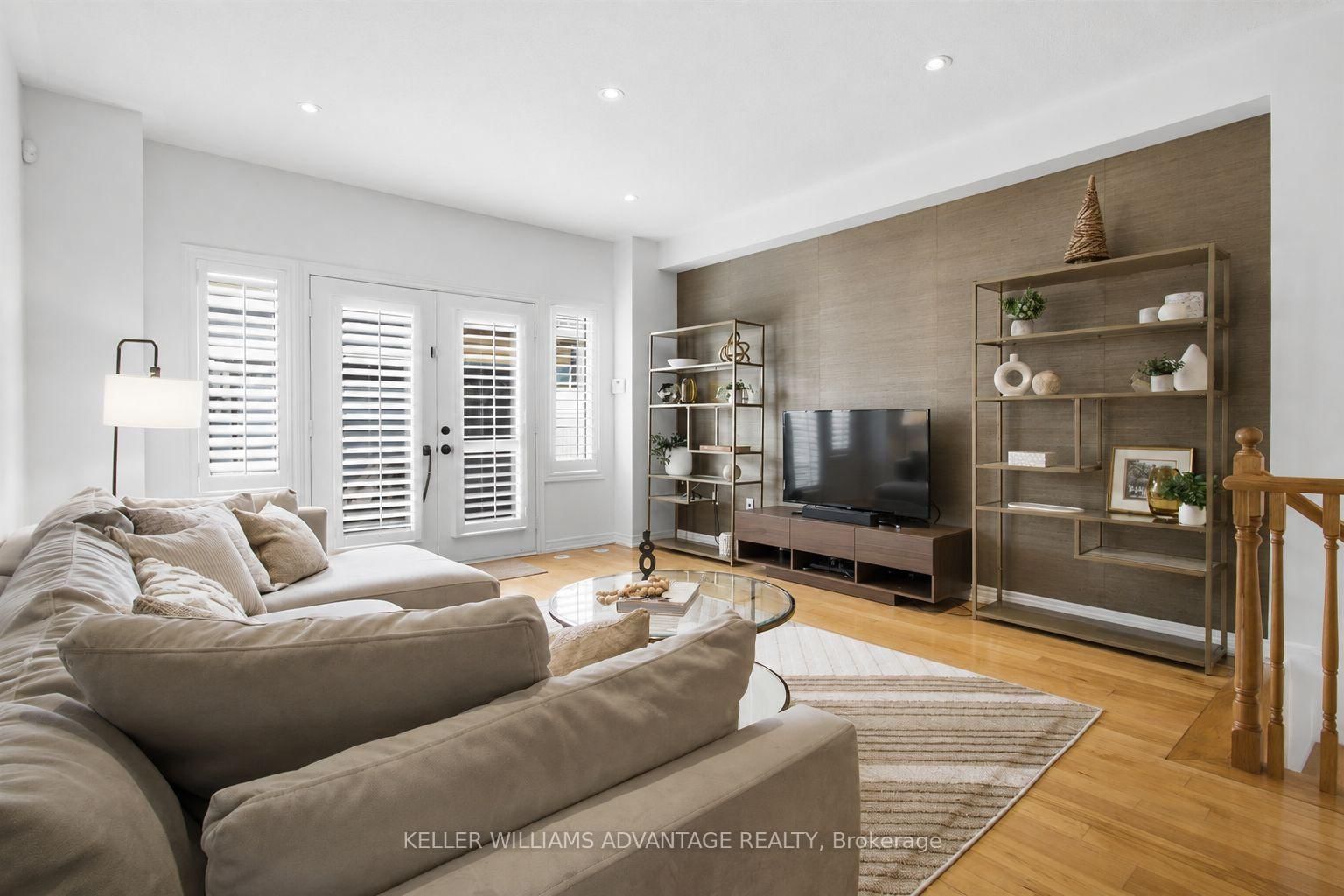 78 Woodbine Ave, Toronto, view 10