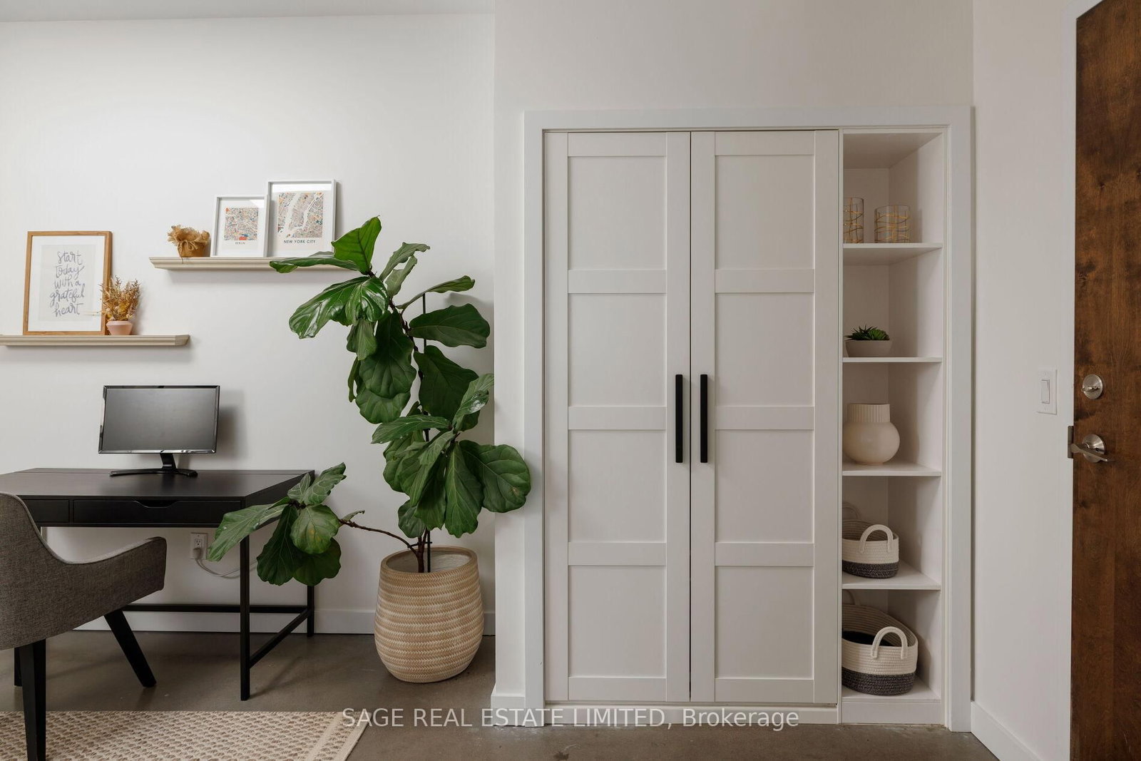747 Queen Street E • #401 • Toronto, ON photo 26