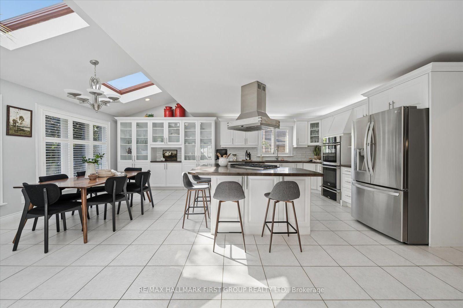 1779 Woodview Avenue • Pickering, ON photo 7