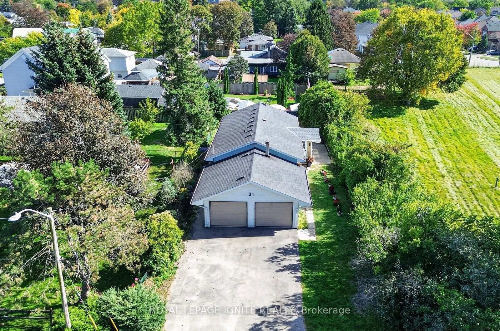 21 Durham Street • Clarington, ON photo 40