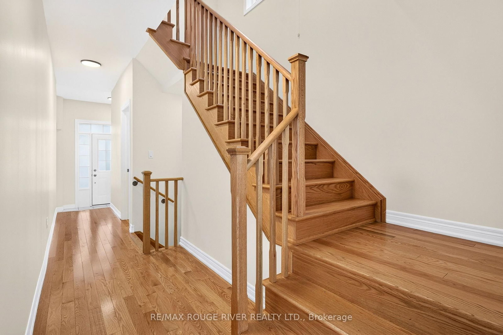 1124 Sepia Square • Pickering, ON photo 15
