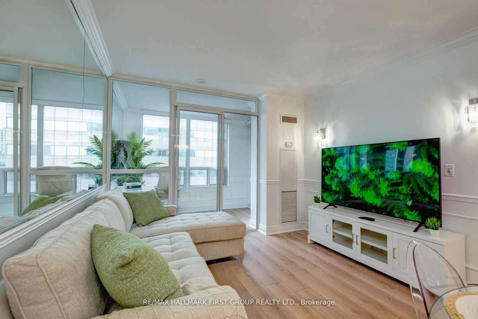 60 Brian Harrison Way, Unit 1008