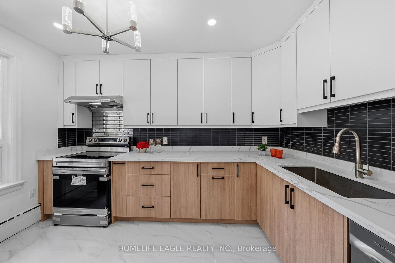3 Bluewater Avenue • Toronto, ON photo 8