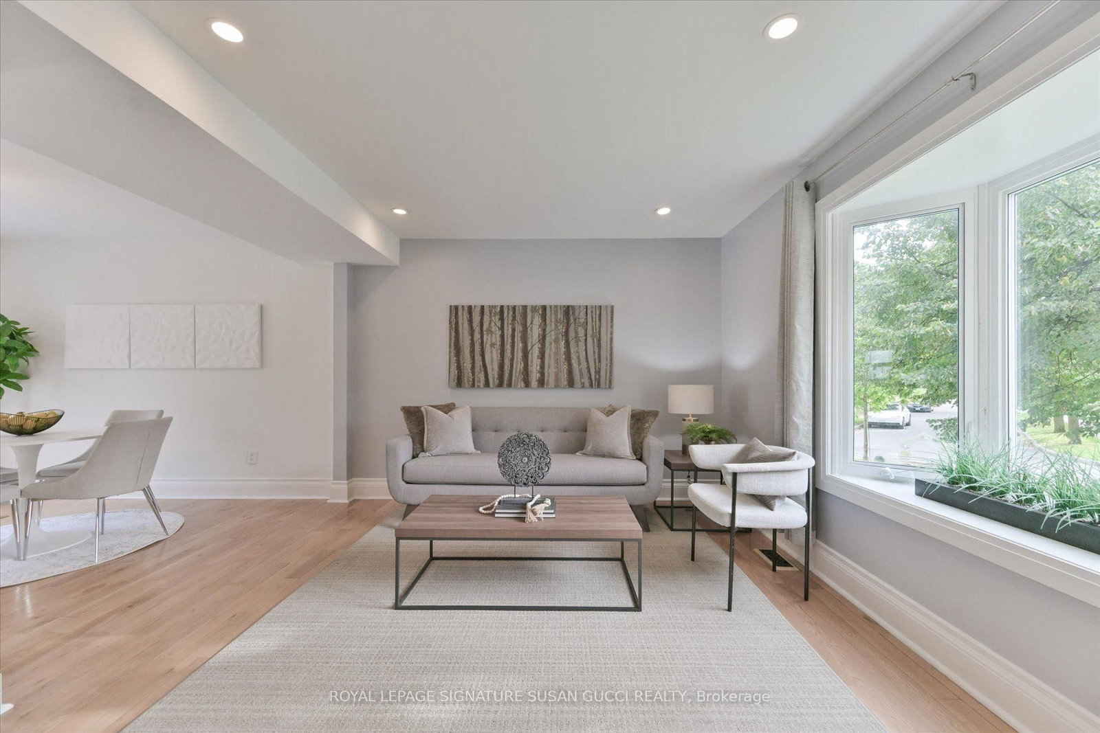 29 Topham Road • Toronto, ON photo 11