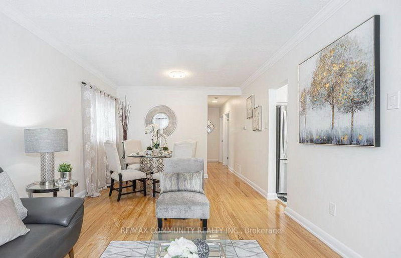 44 Falaise Rd photo 5