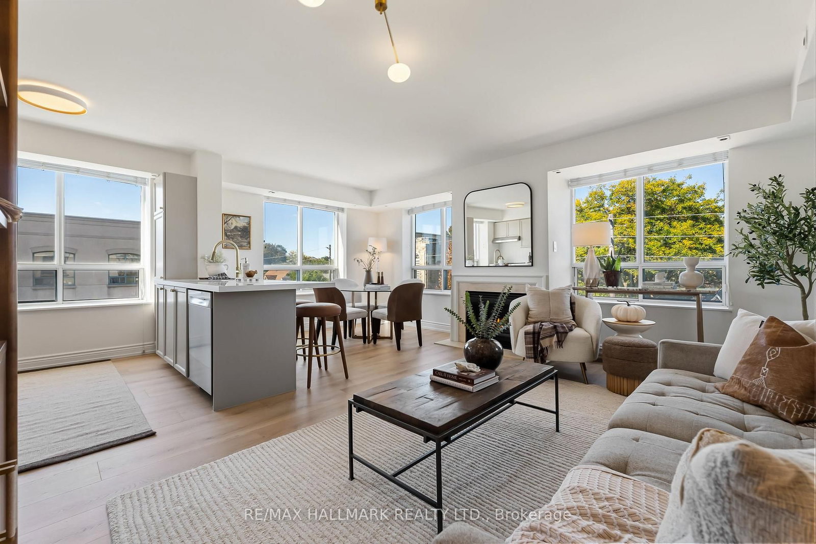 Condo for sale at 404-1797 Queen Street, Toronto, Ontario, M4L 3Y5 - The Beaches - MLS: E13868210