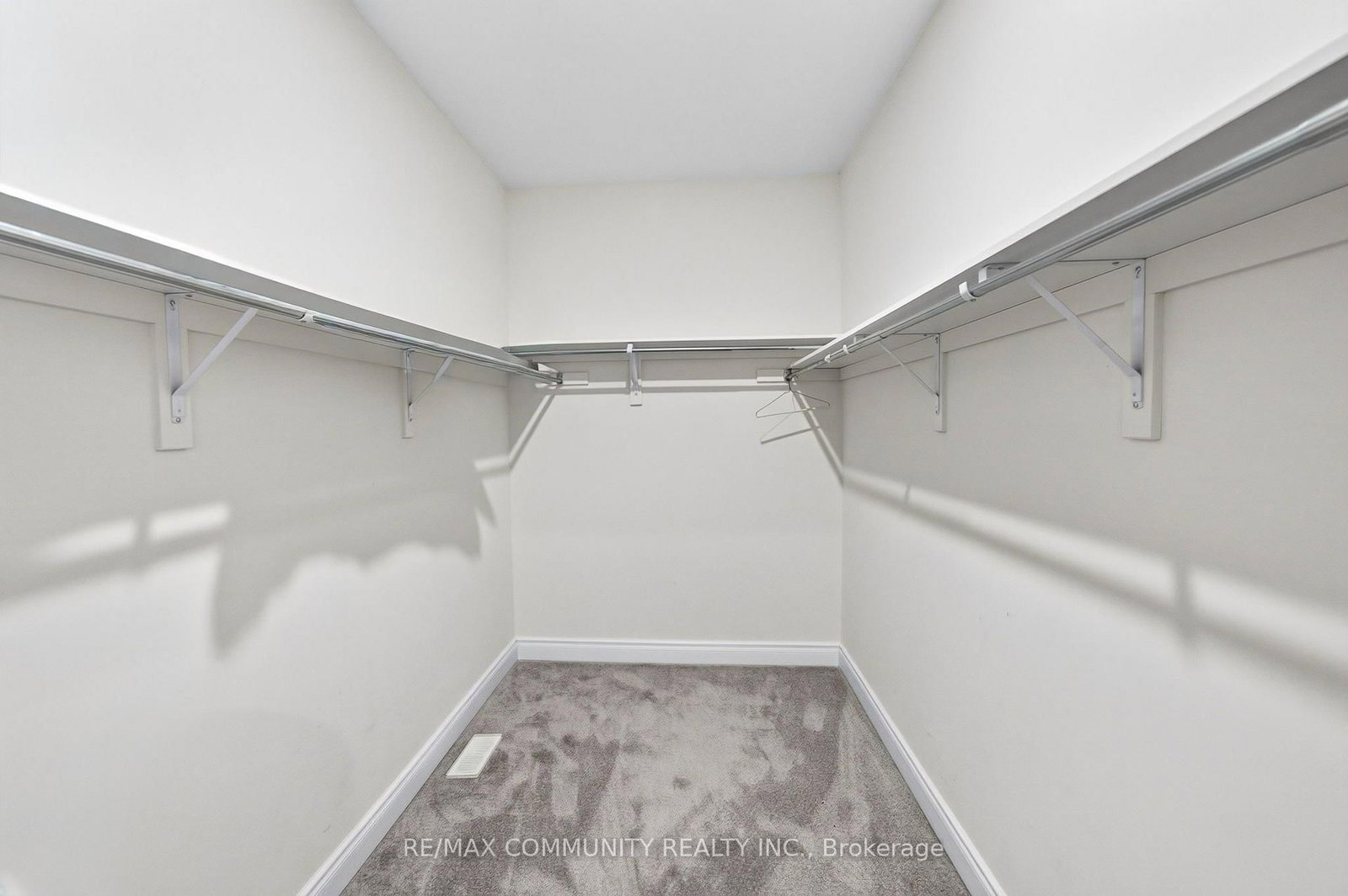 144 Auckland Drive • Whitby, ON photo 31