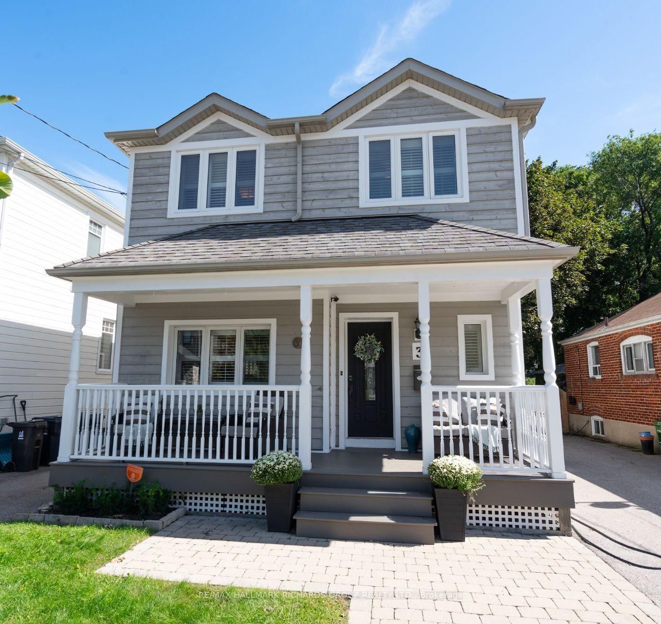Property at 3 Phenix