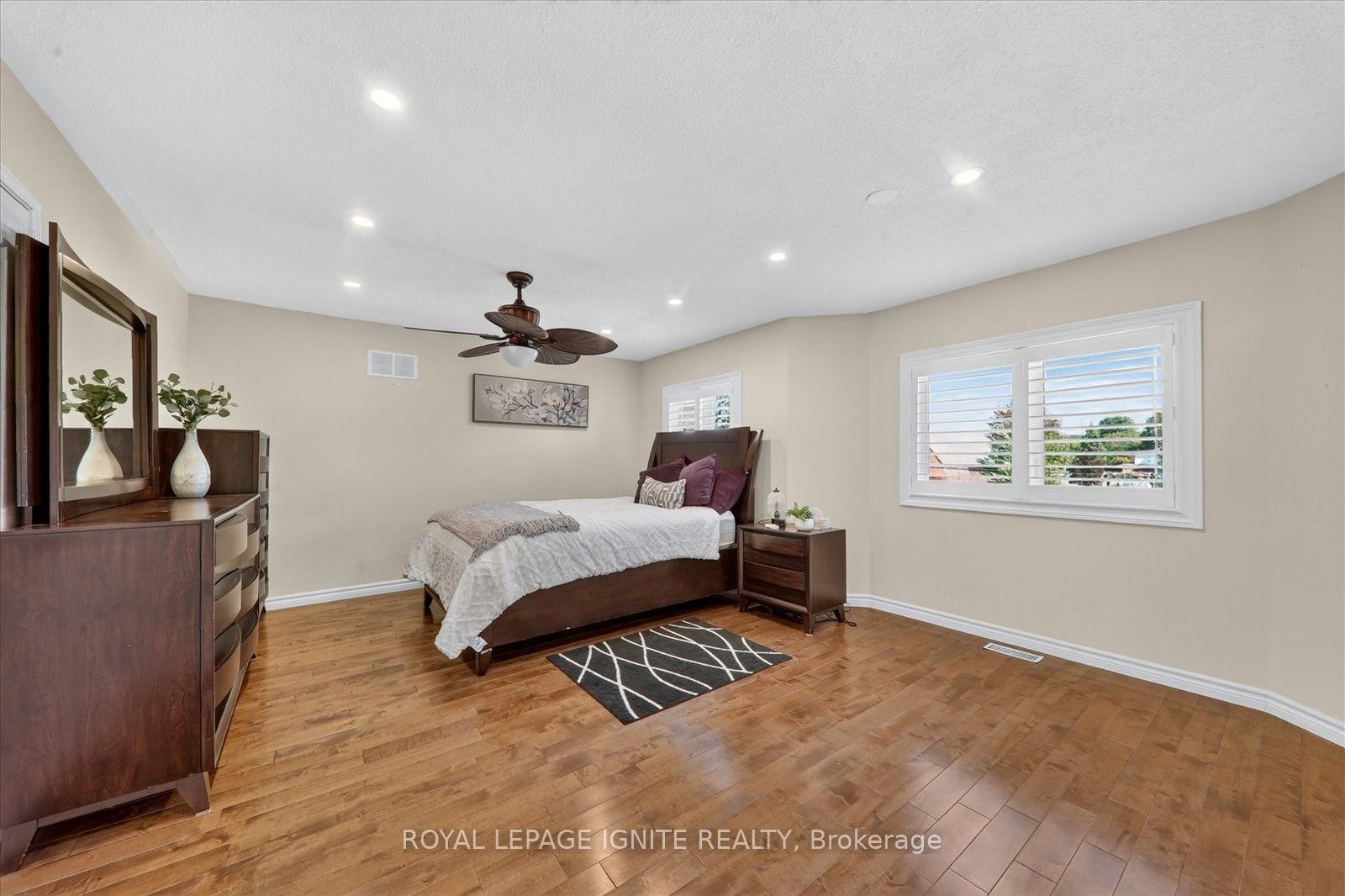 2015 Valewood Court • Oshawa, ON photo 27