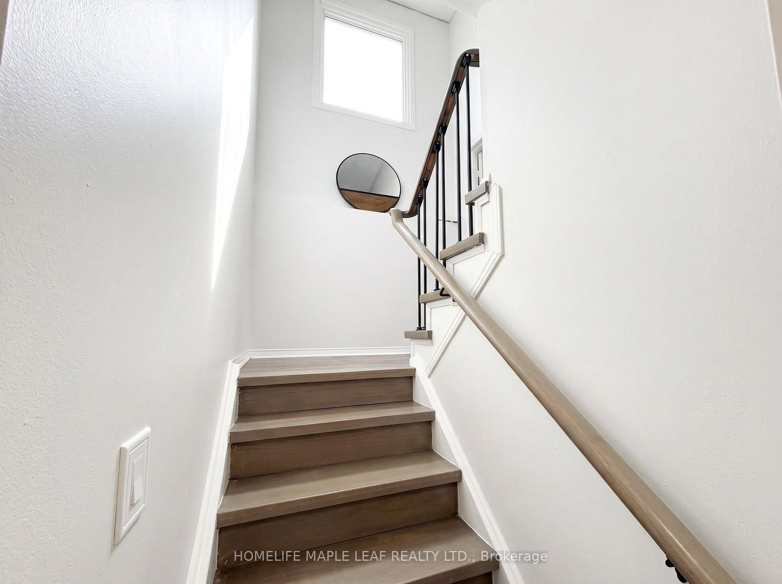 12 Giles Court • Whitby, ON photo 21