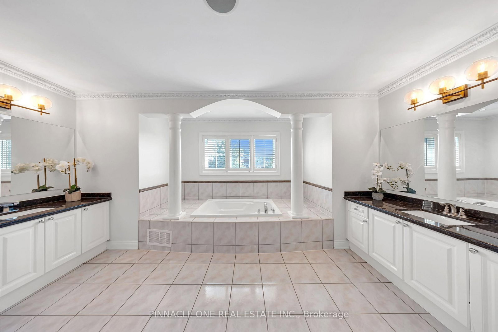 6 Dolby Crescent • Ajax, ON photo 43