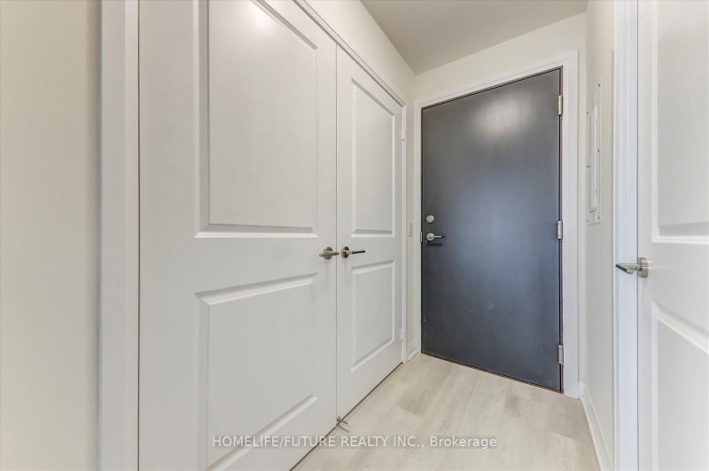 3260 Sheppard Ave E photo 4