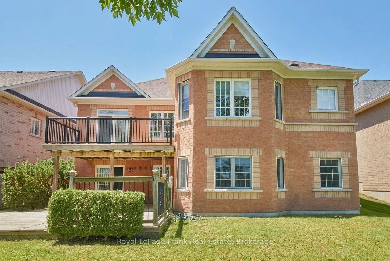 43 Helston Cres, Whitby, view 30