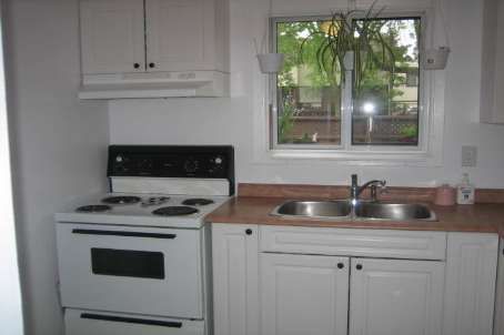 137 - 1100 Oxford St, Oshawa, L1J6G4 | Image 3