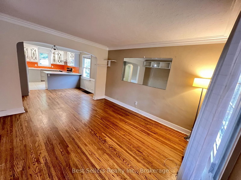 Main - 75 Vanbrugh Avenue