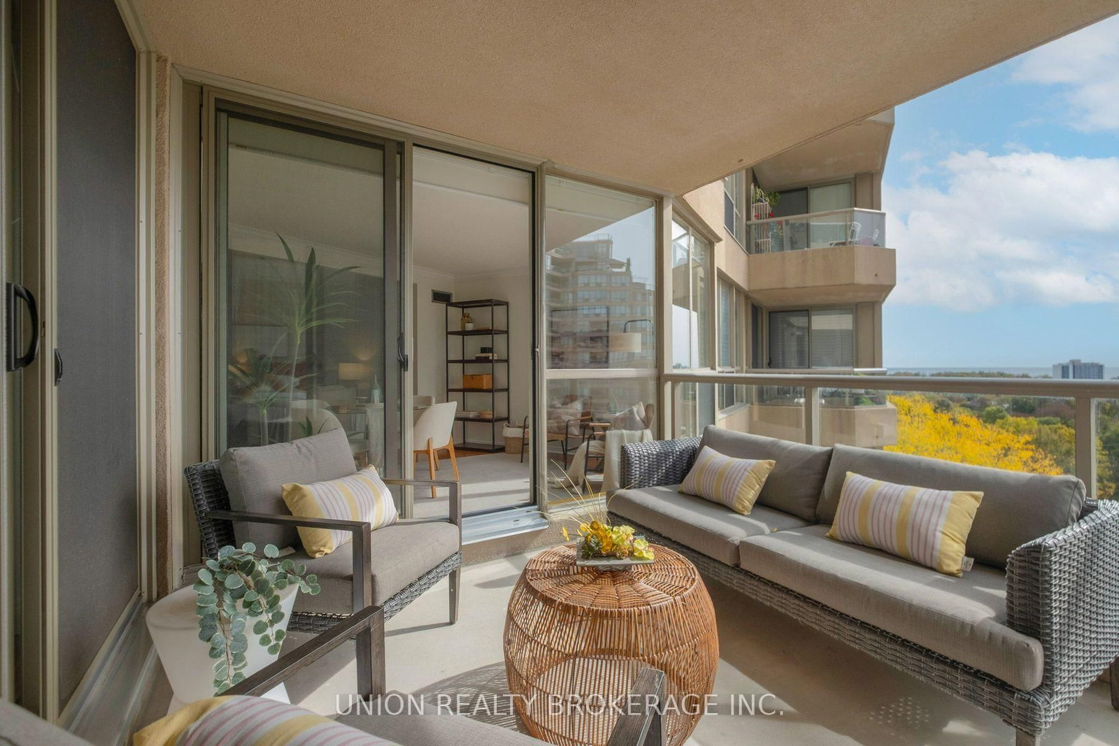 20 Guildwood Parkway • #711 • Toronto, ON photo 28