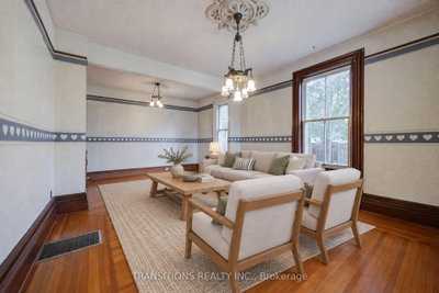 212 Liberty Street N • Clarington, ON photo 7
