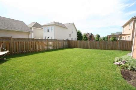 58 Knox Cres, Whitby, L1M1C9 | Image 2