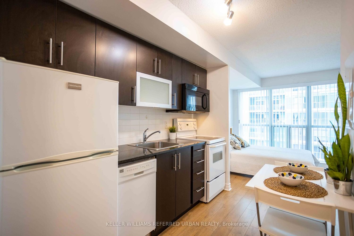 Condo for lease at 1107-50 Town Centre Court, Toronto, Ontario, M1P 4Y7 - Bendale - MLS: E14029568