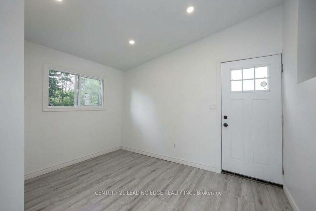 10239 Cochrane Road • Clarington, ON photo 10