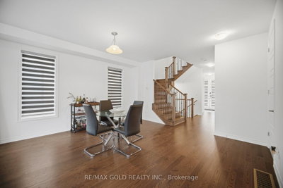 426 Coronation Road • Whitby, ON photo 8