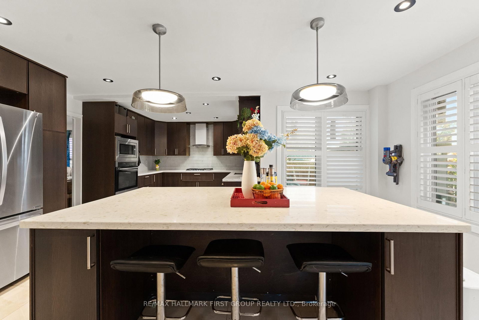 14 David Drive • Toronto, ON photo 9