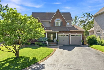8 Rowland Court • Clarington, ON photo 4
