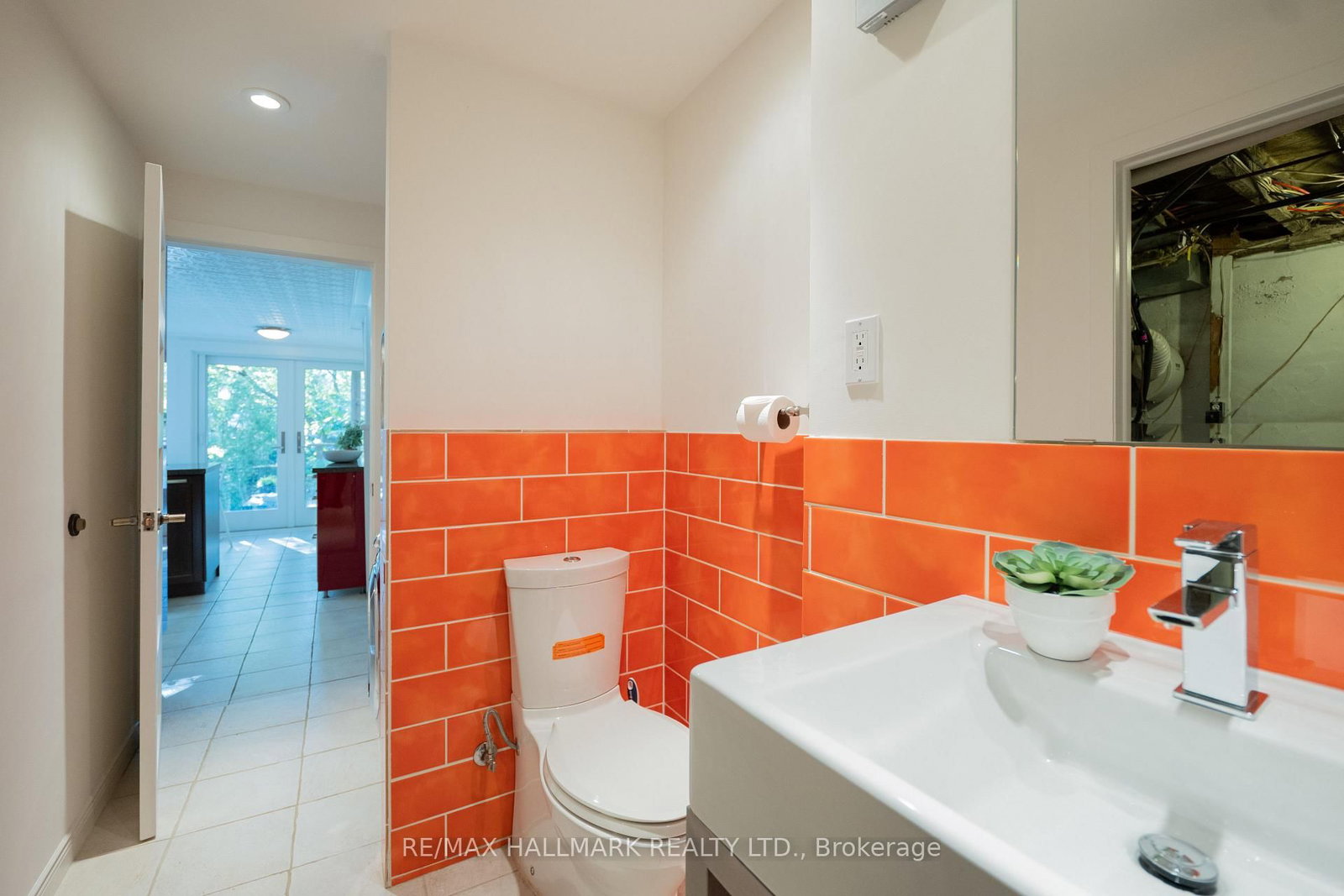 311 Bain Avenue • Toronto, ON photo 19