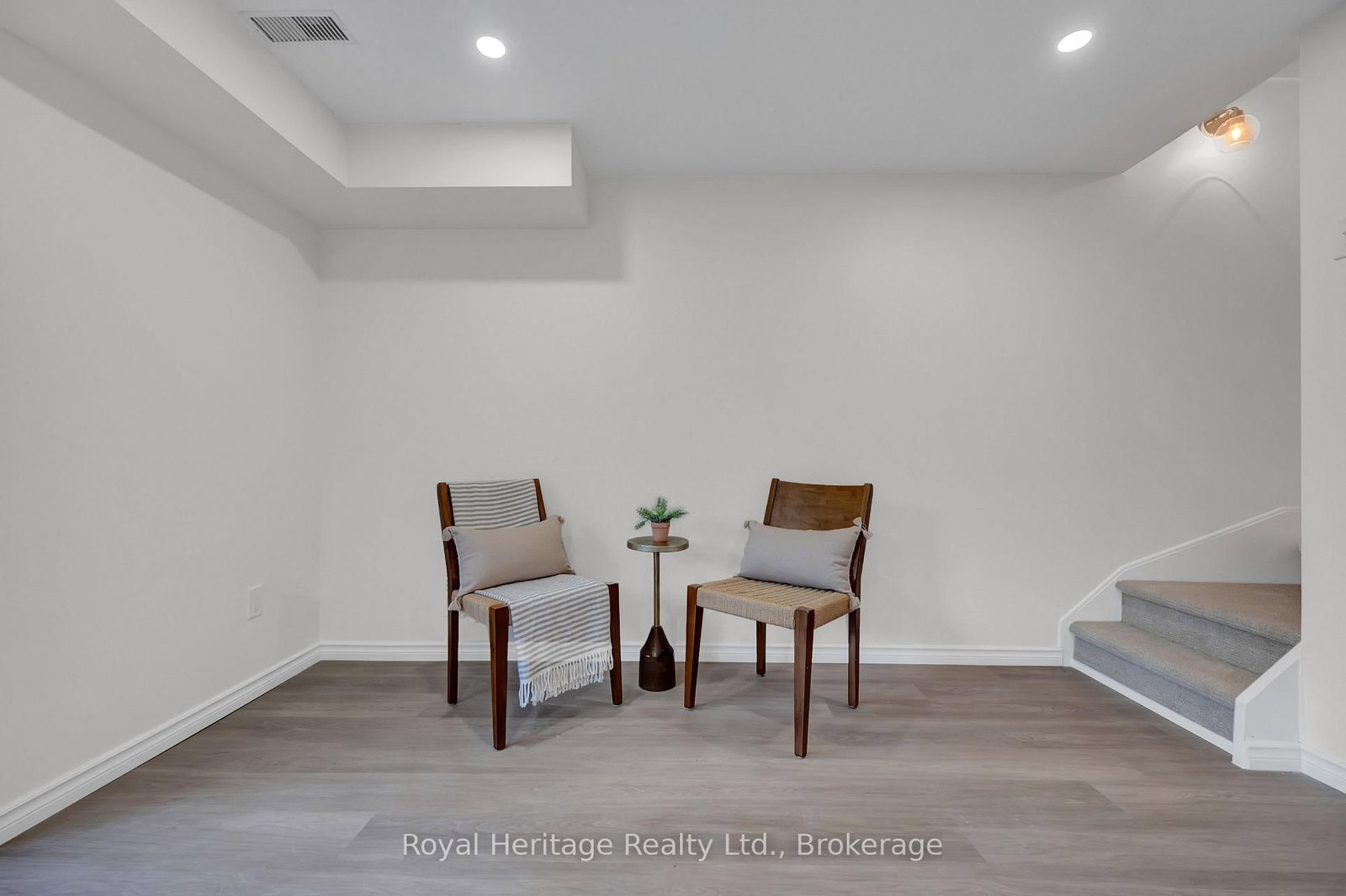 59 Cullcastle Street • Ajax, ON photo 40