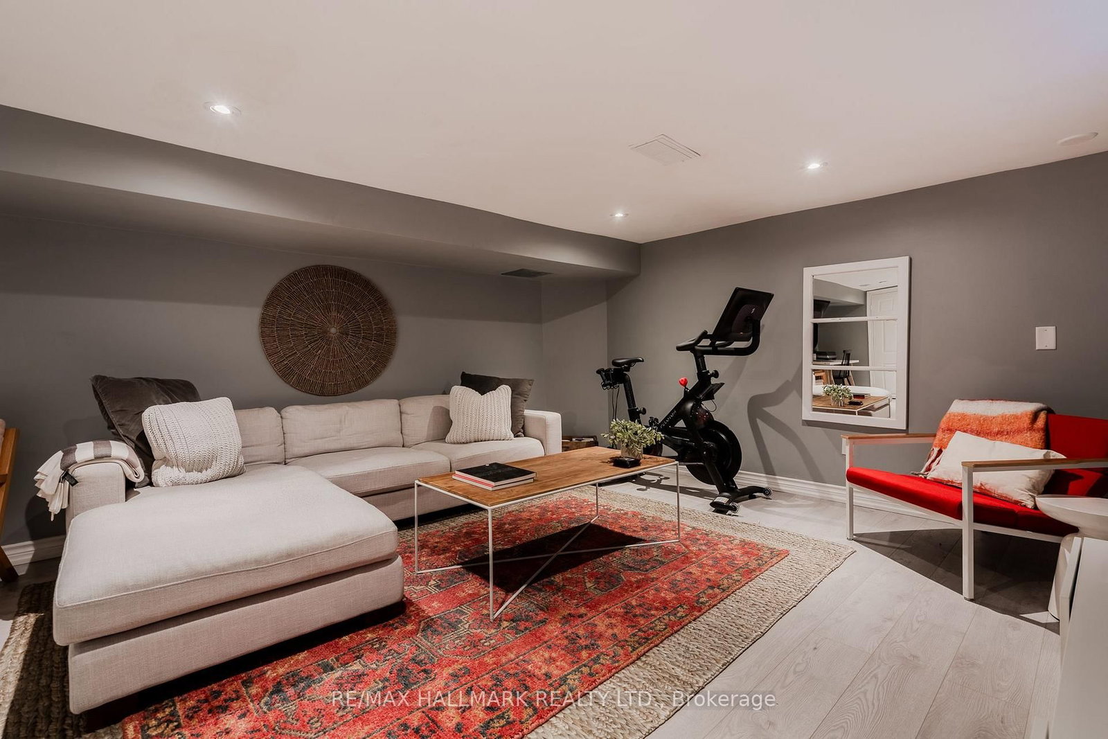 9 Prust Avenue • Toronto, ON photo 22