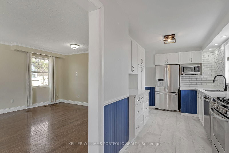 1519 Lakeside St photo 4
