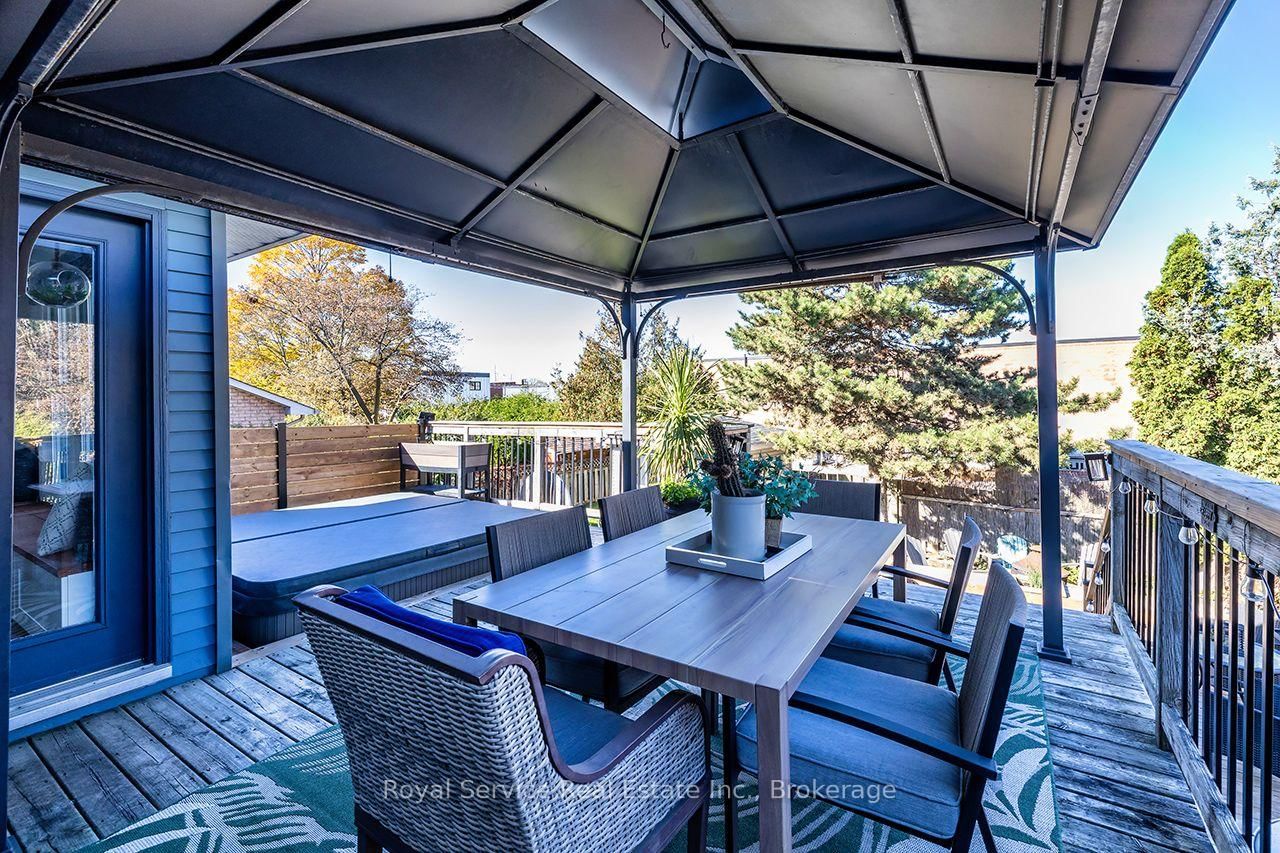 102 Foxhunt Trail • Clarington, ON photo 38