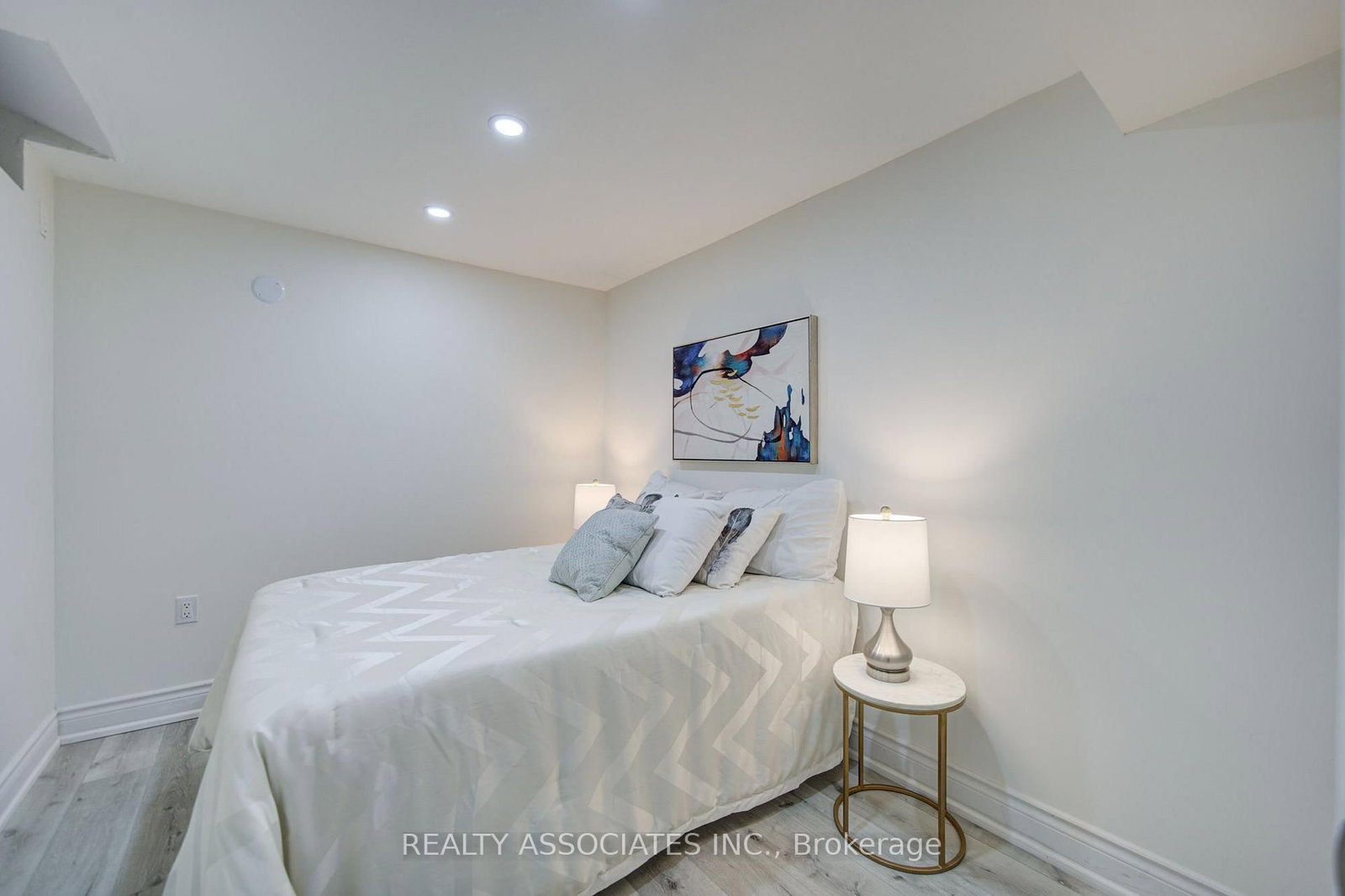 71 Highhill Drive • Toronto, ON photo 40