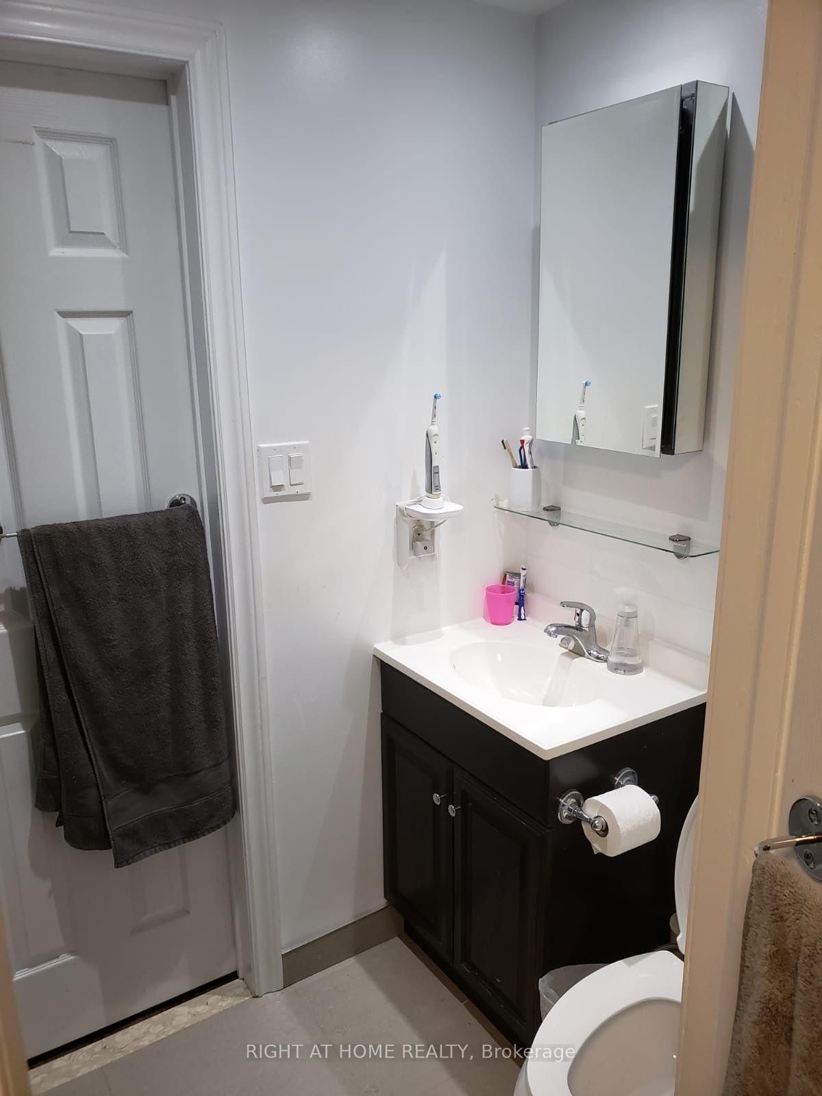 6 Boothroyd Ave, Toronto, view 10