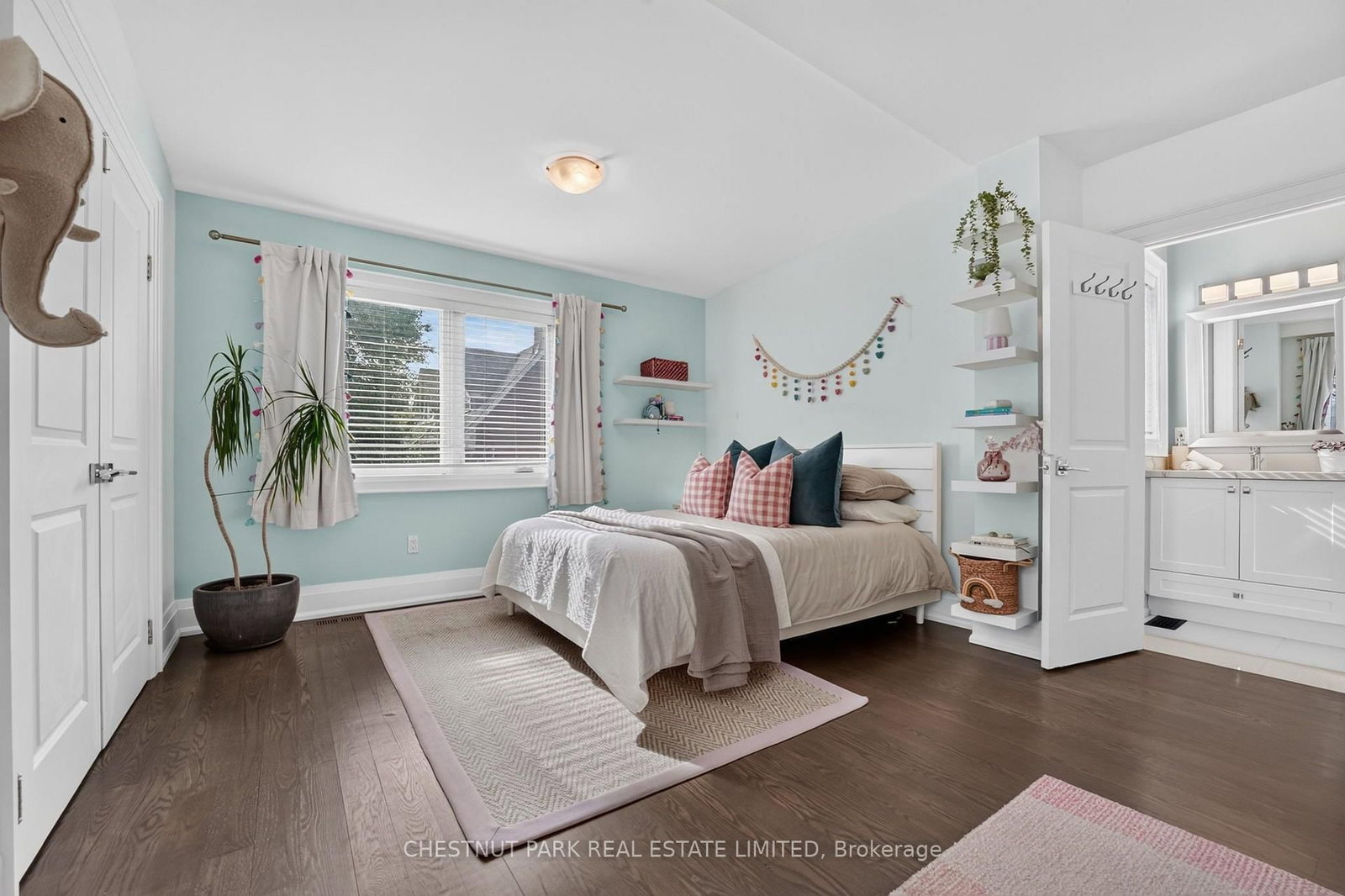 111 Dixon Avenue • Toronto, ON photo 13