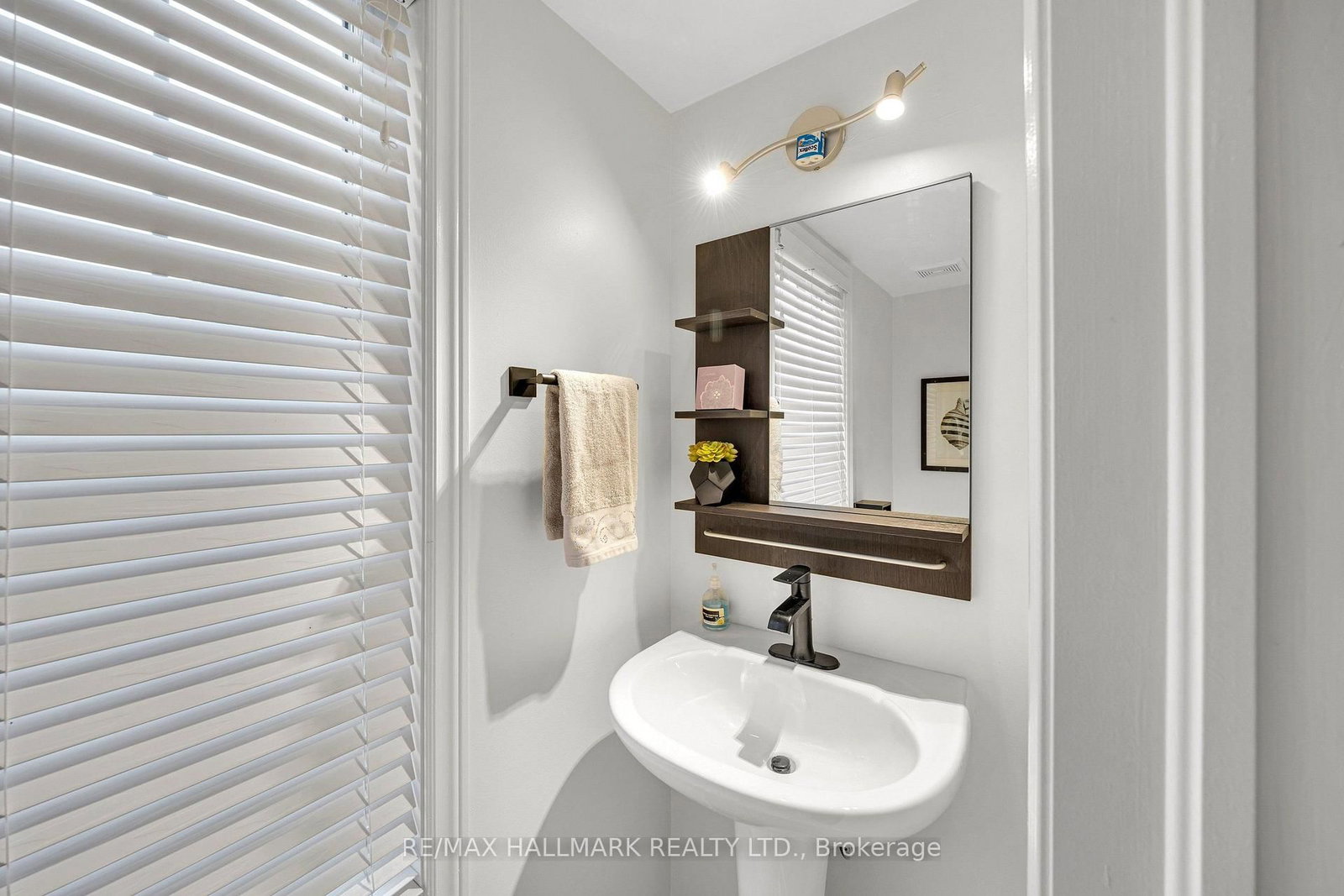 22 Jeremiah Lane • Toronto, ON photo 25