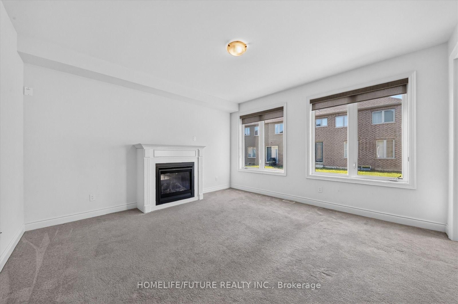 2548 Bandsman Crescent • Oshawa, ON photo 8