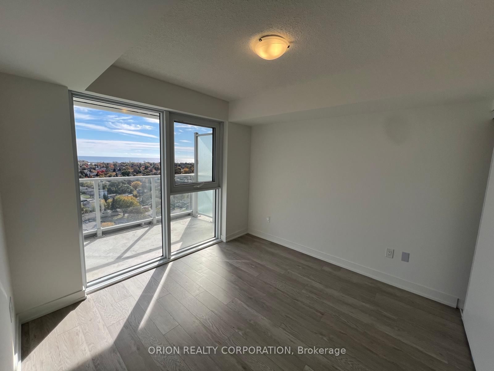 1807-1010 Sandy Beach Rd, Pickering, view 12