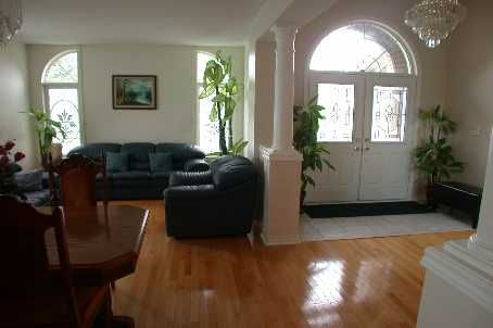 57 Kimberly Dr, Whitby, L1M1K5 | Image 2