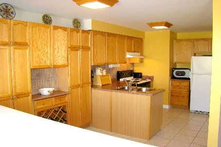 1130 Oakhill Ave, Oshawa, L1K2P1 | Image 3