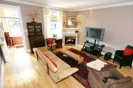 55 Woodbine Ave, Toronto, M4L3P1 | Image 3