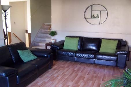 43 Ormond Dr, Oshawa, L1G7E3 | Image 3