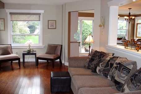 18 Genner Dr, Ajax, L1T3J4 | Image 2