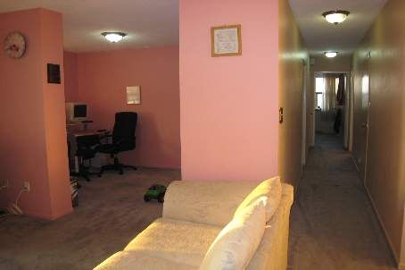 Ph109 - 90 Ling Rd, Toronto, M1E4Y3 | Image 3