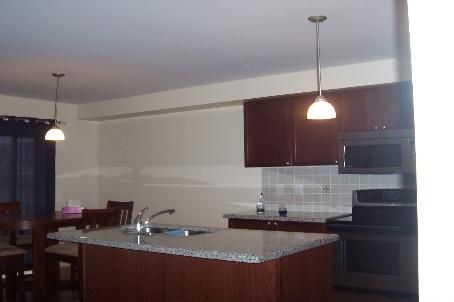 4 Oceanpearl Cres, Whitby, L1N0C2 | Image 2